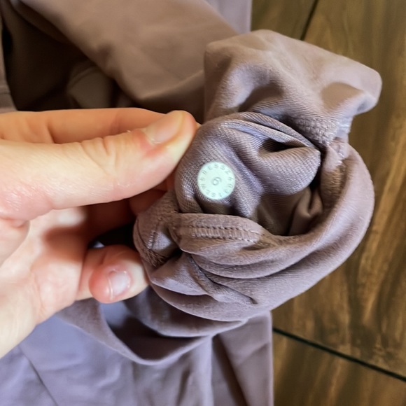 Lululemon leggings - Picture 2 of 2